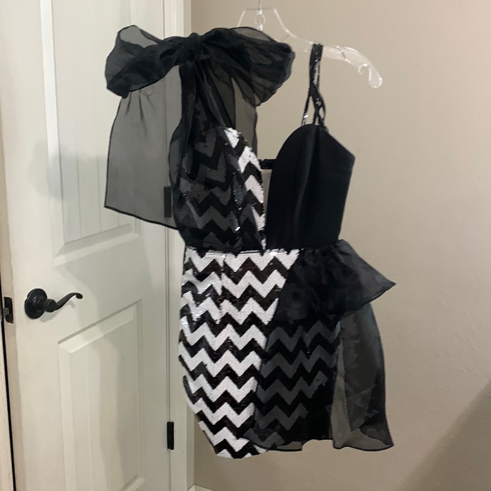 Lusso Australia dress